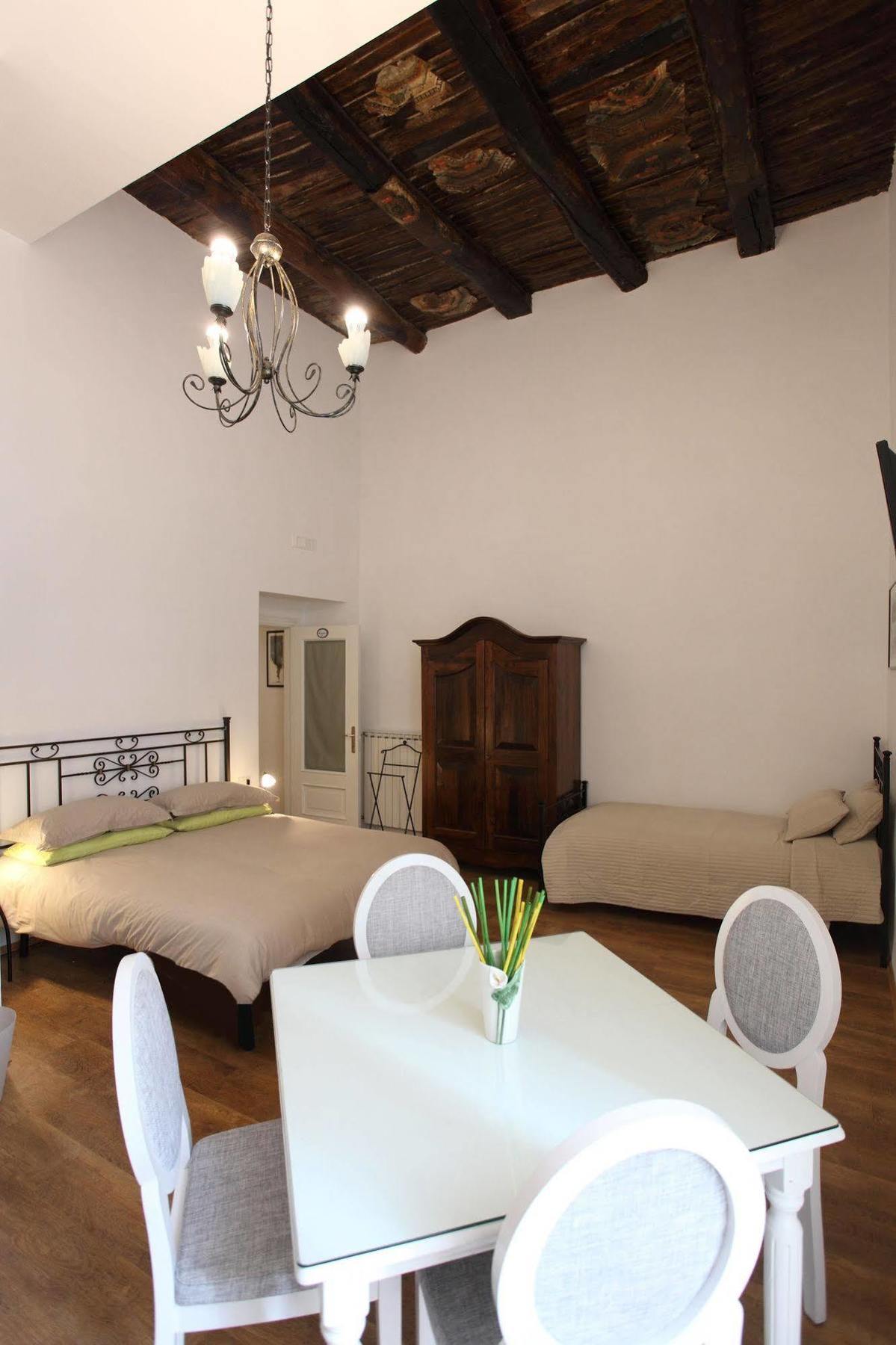Napoli Pietrasanta Lt B&B 외부 사진