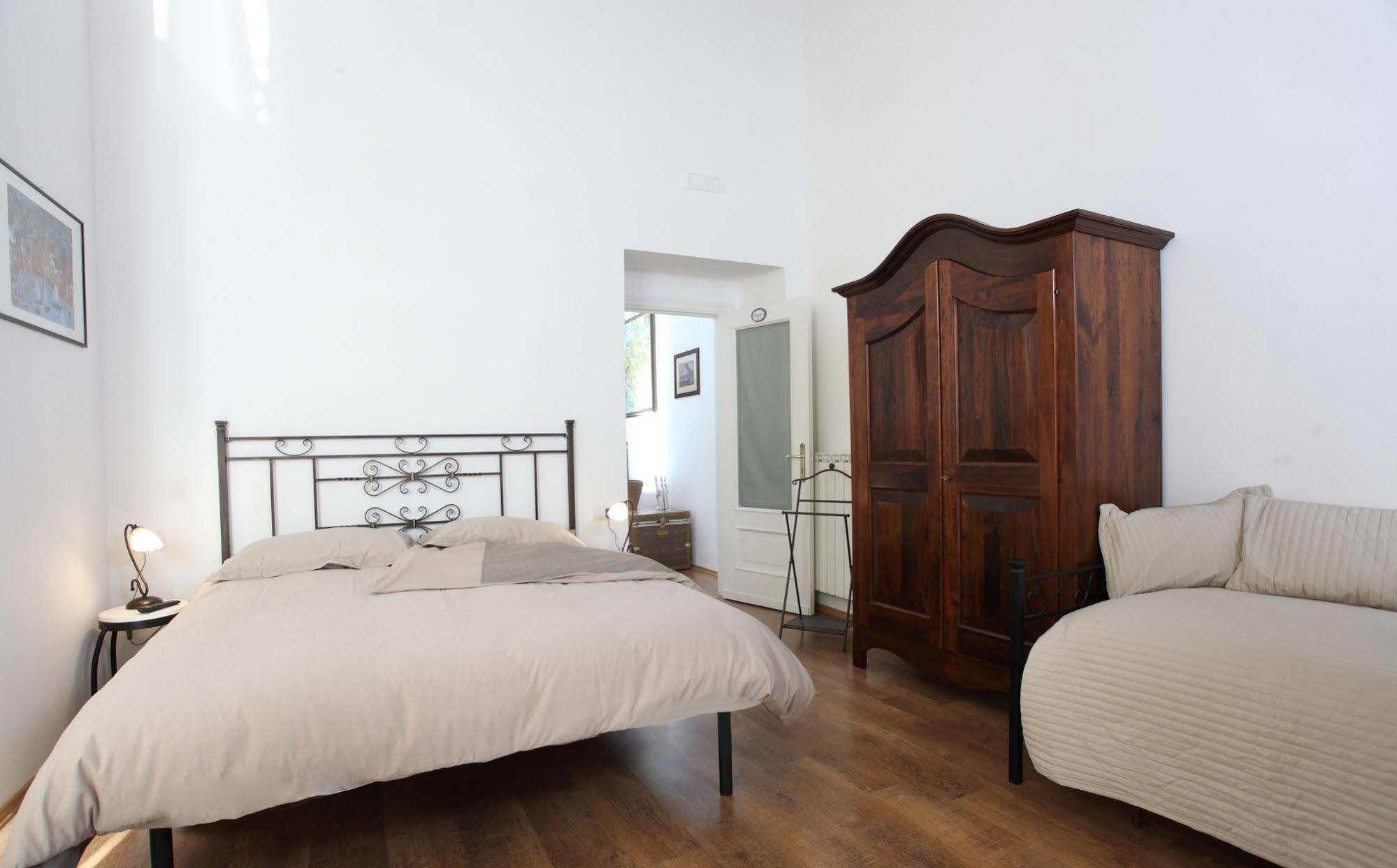 Napoli Pietrasanta Lt B&B 외부 사진